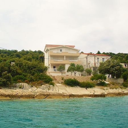 Apartments Loncar Veliki Drvenik Exterior photo